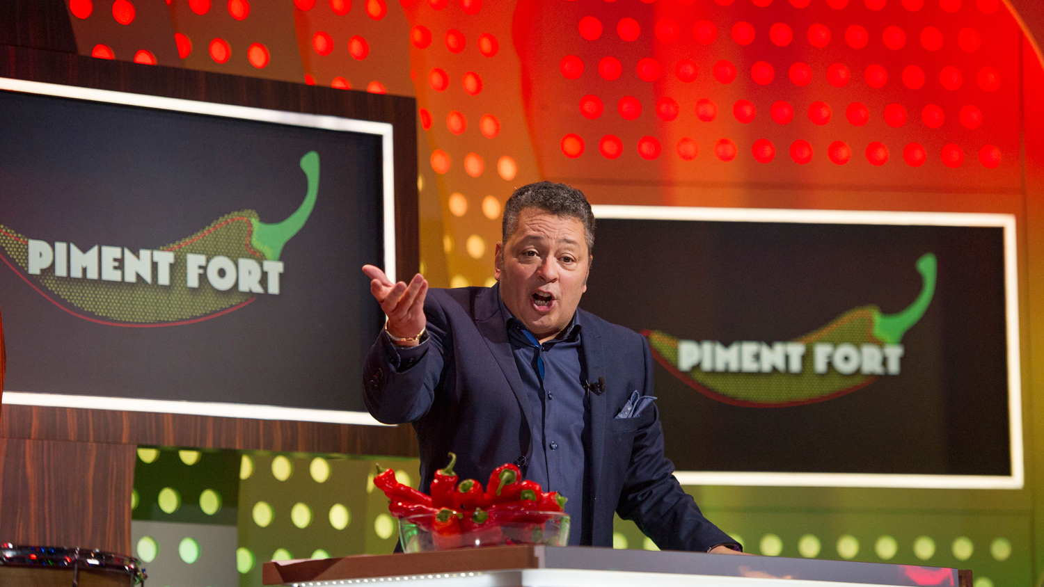 MV5BZDE5YjVkZTctZWFjZC00ZjMwLWI4YjQtNmVlZDYwMjFkNjVkXkEyXkFqcGc@._V1_